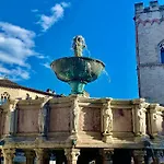 La Gemma Del Subasio Nel Castello Di - Spello * Collepino