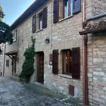 別荘 La Gemma Del Subasio Nel Castello Di - Spello Collepino