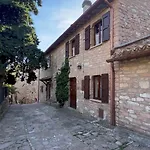 La Gemma Del Subasio Nel Castello Di - Spello * Collepino