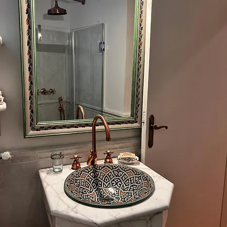 La Gemma Del Subasio Nel Castello Di - Spello * Collepino