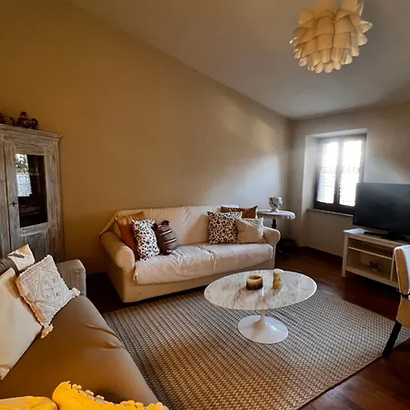 La Gemma Del Subasio Nel Castello Di - Spello *