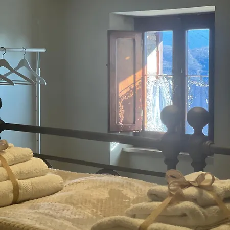 펜션 La Gemma Del Subasio Nel Castello Di - Spello Collepino