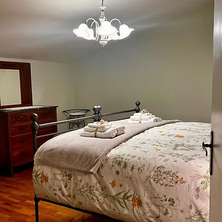 La Gemma Del Subasio Nel Castello Di - Spello * Collepino