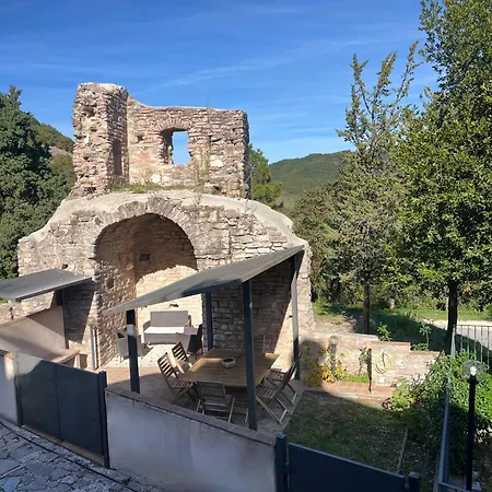 Hébergement de vacances La Gemma Del Subasio Nel Castello Di - Spello *